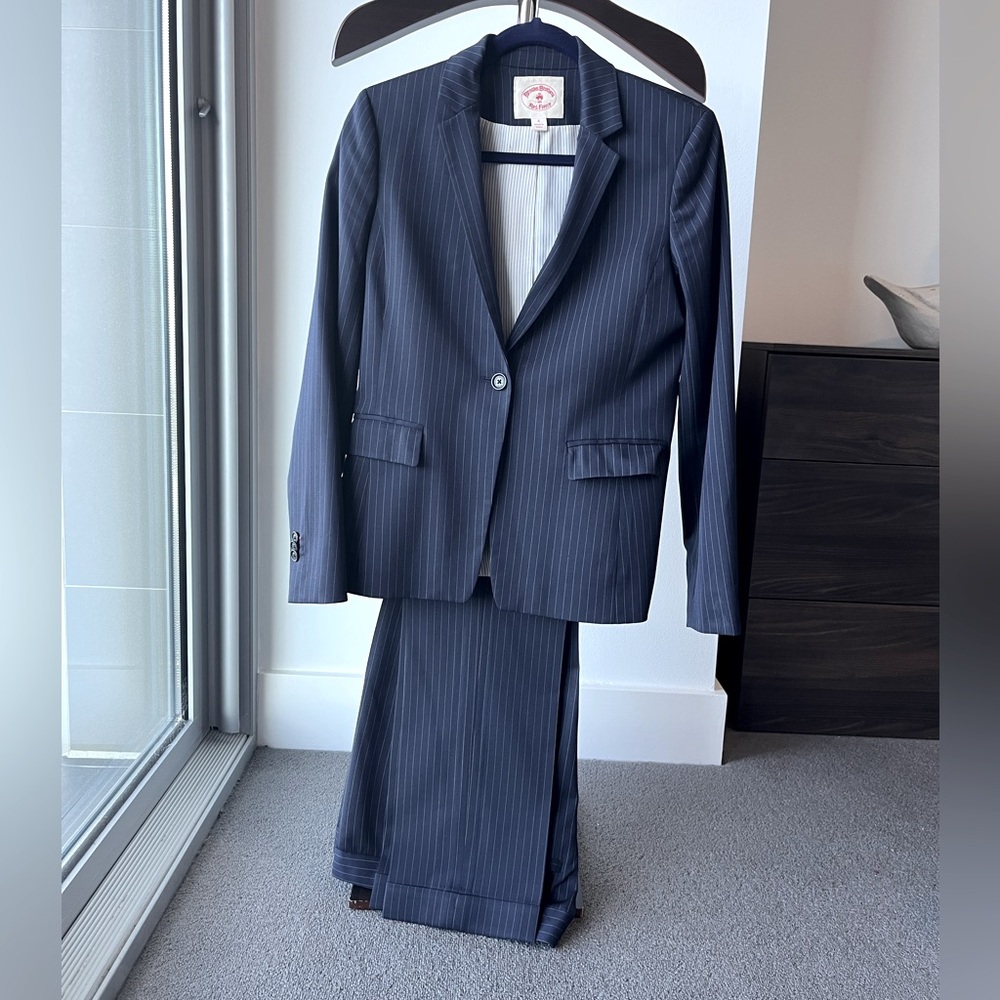Classic Navy pinstripe pantsuit